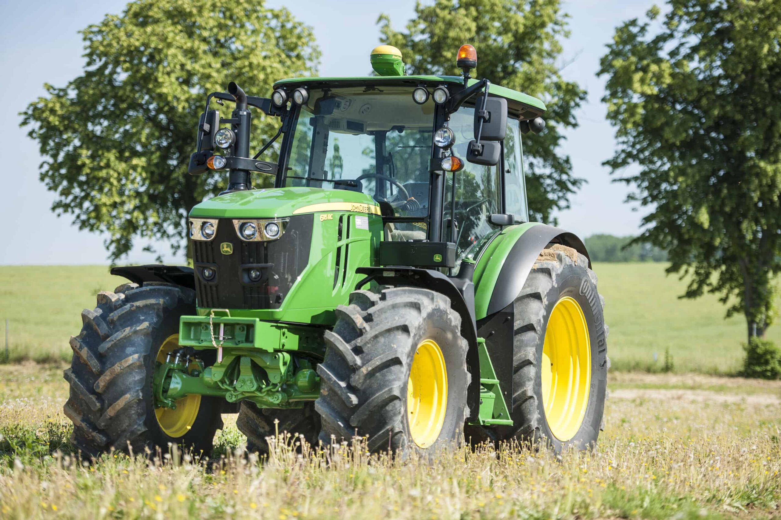 John Deere partners with Continental to supply tyres for new 6 series tractors