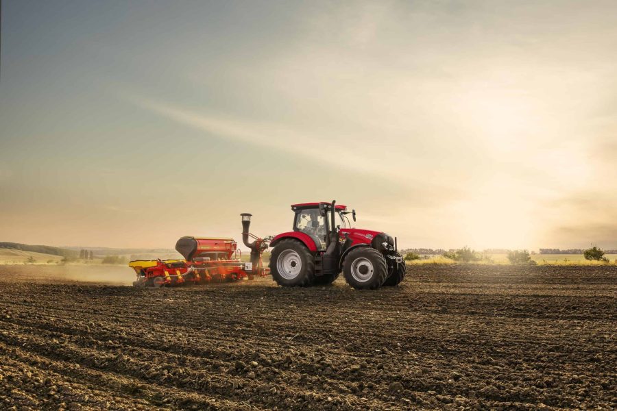 Maxxum 150 CVX showcases merits of compact six-cylinder tractor design with CVT