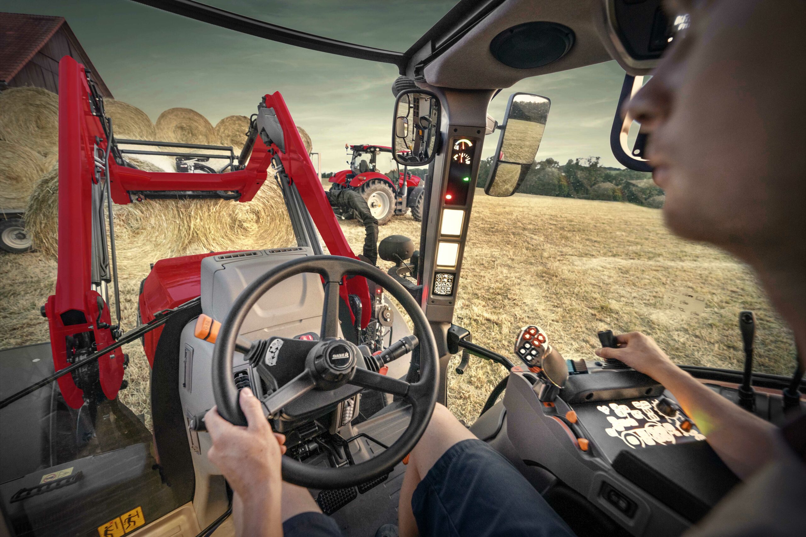 Advanced specification and novel dealer support approach for completely new Case IH loader ranges 