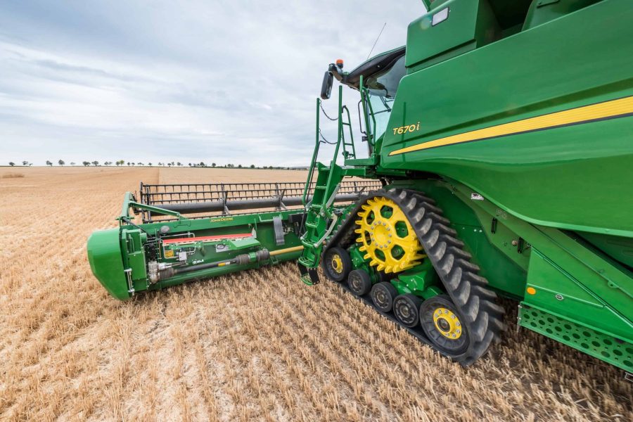 New tracks and higher performance for John Deere combines