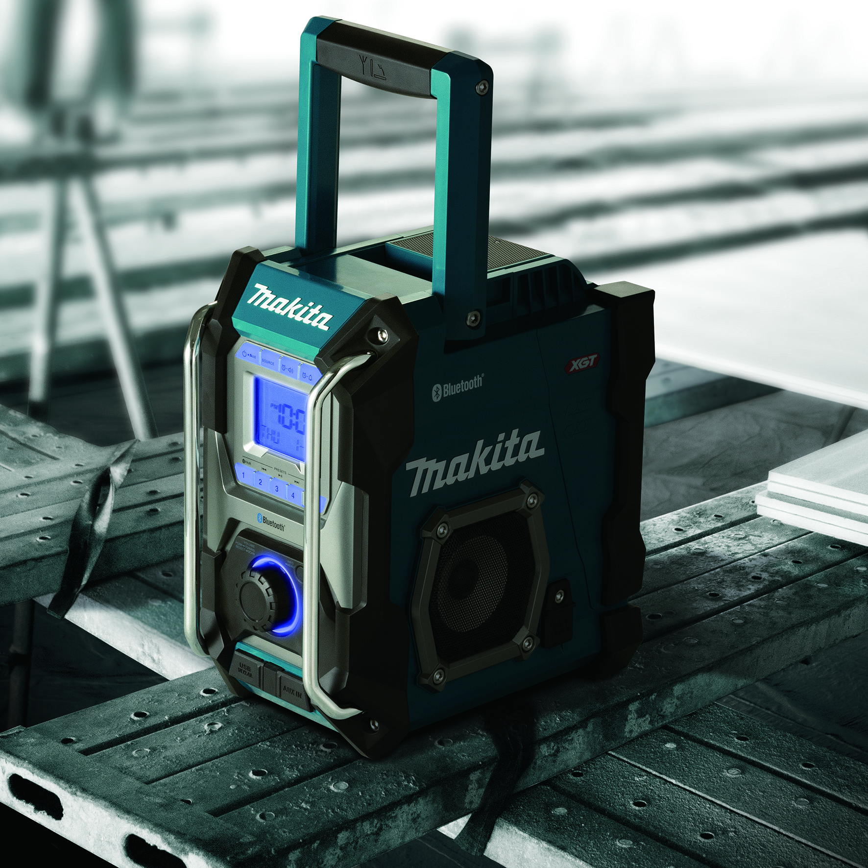 Makita launches latest promotion with a free radio