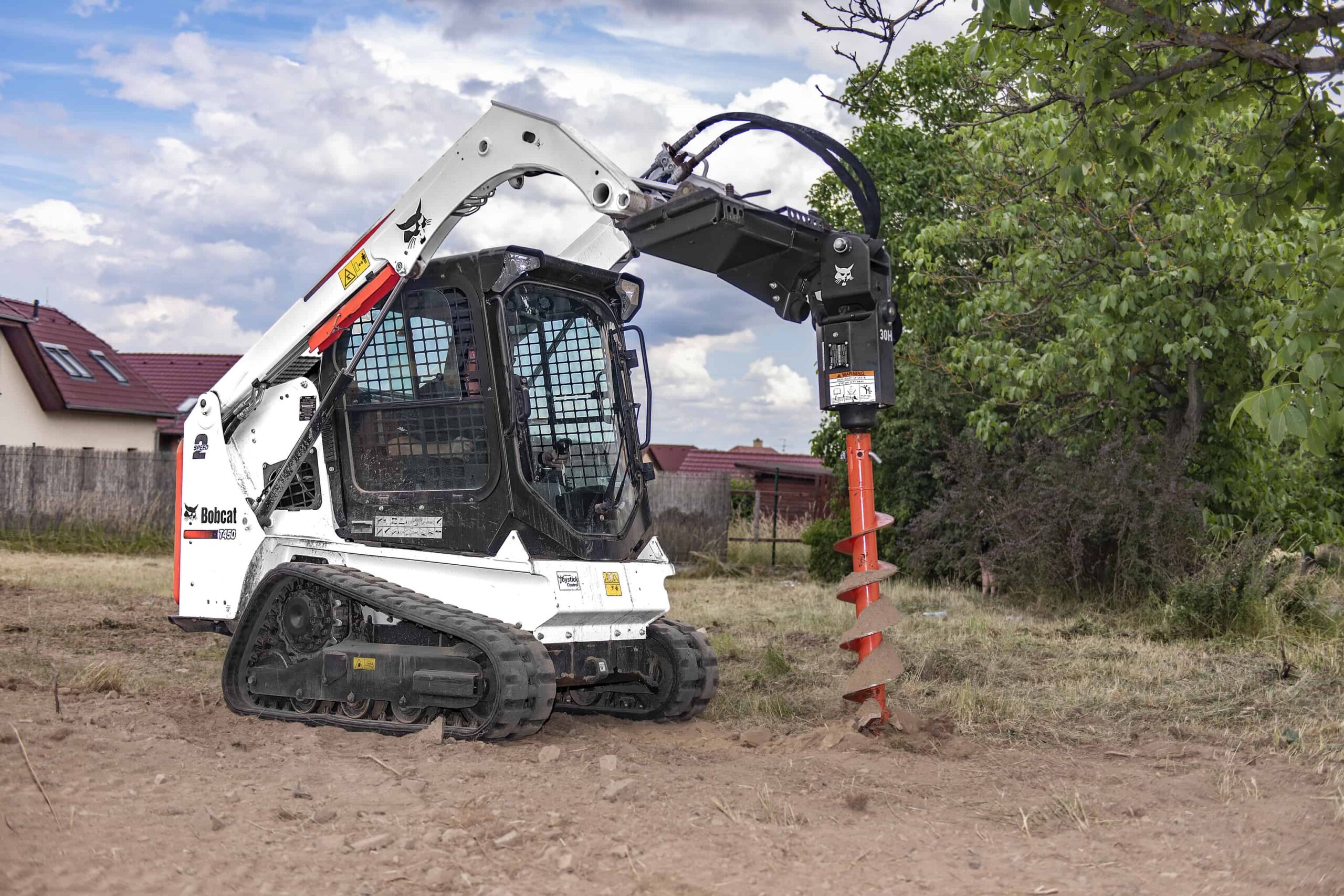 New telescopic loaders and quad-tracked machine concept