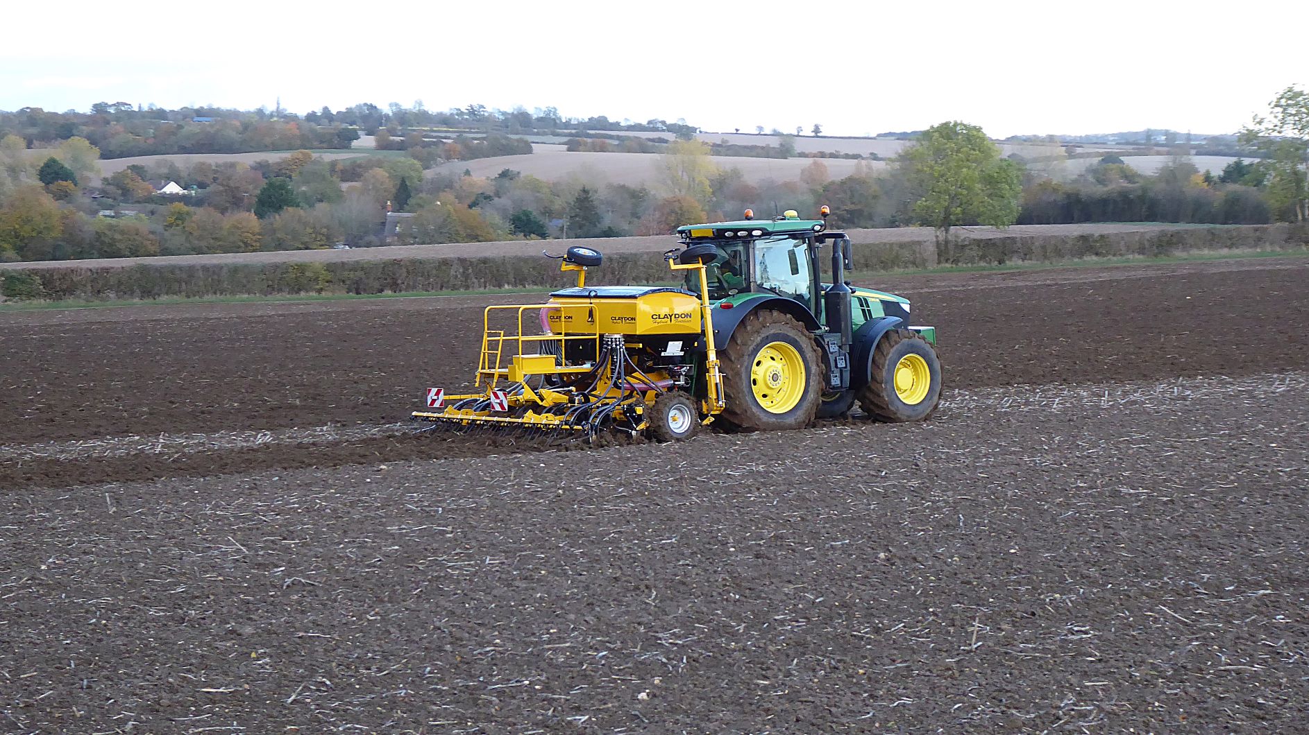 Claydon adds two new rigid 4m Hybrid models to its range of mounted drills